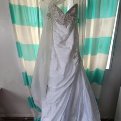 16w White Wedding Dress