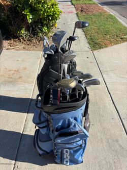 Golf Clubs with bags right handed