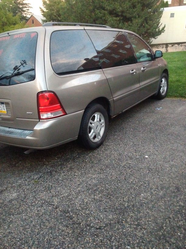 2005 Ford Freestar