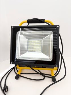 Portable Indoor/Outdoor LED Work Flood Light | 180 Tilt | 500W Equivalent | 19ft Power Cord
