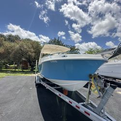 1988 LionMar Cuddy center console