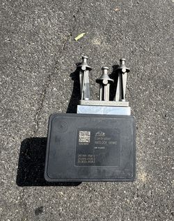 Charger Scatpack OEM ABS Brake Pump Module