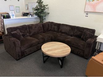 Sectional in brown corduroy
