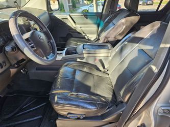 2005 Nissan Armada