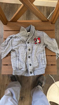 Boys 5T Mickey Mouse Sweater