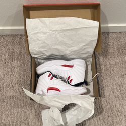 Air Jordan 12 Retro White/Black-University Red 7.5