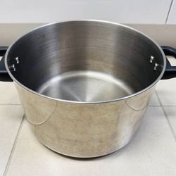 Tools of the Trade Basics 6.5 Quart Stainless Steel Stockpot