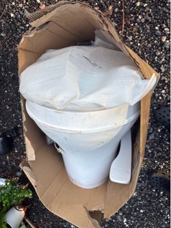 RV Toilet
