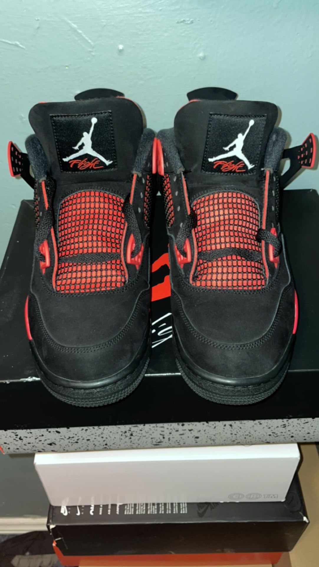 Jordan 4 Red Thunder Size10.5 