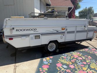 2002 Rockwood pop up