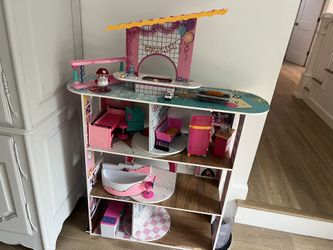Free LOL Dollhouse 