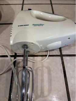 Black n Decker hand mixer