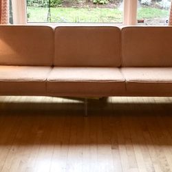 Modernica MCM Herman Miller Style Sofà 