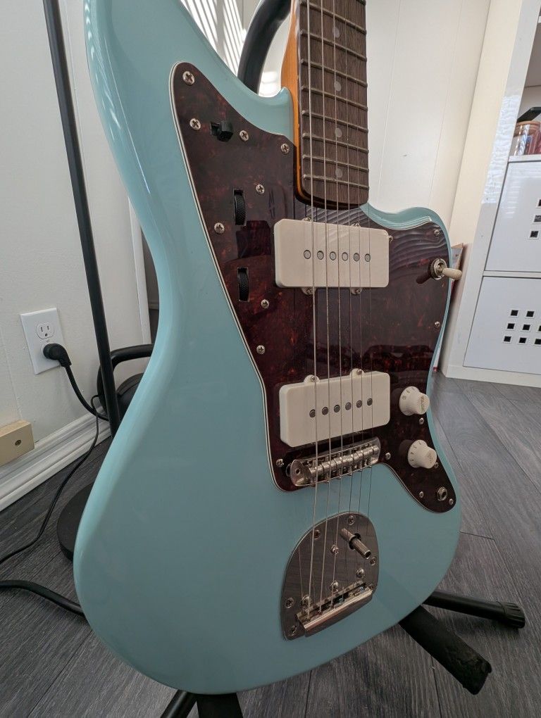 Squire Jazzmaster 