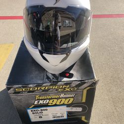 New scorpion exo 900 motorcycle helmet