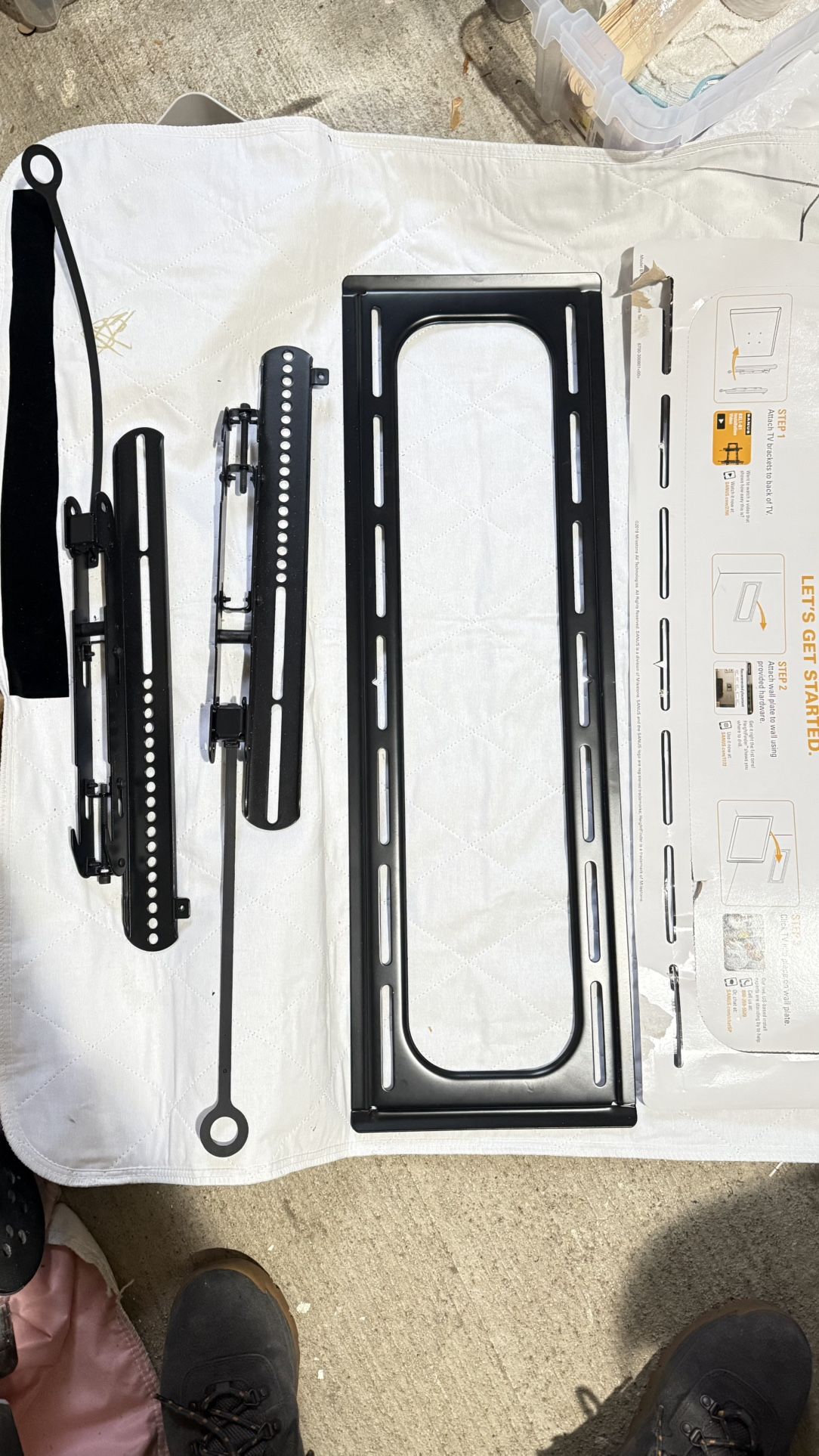 SANUS TV Wall Mount – Easy Install, Heavy Duty Bracket 🖥️