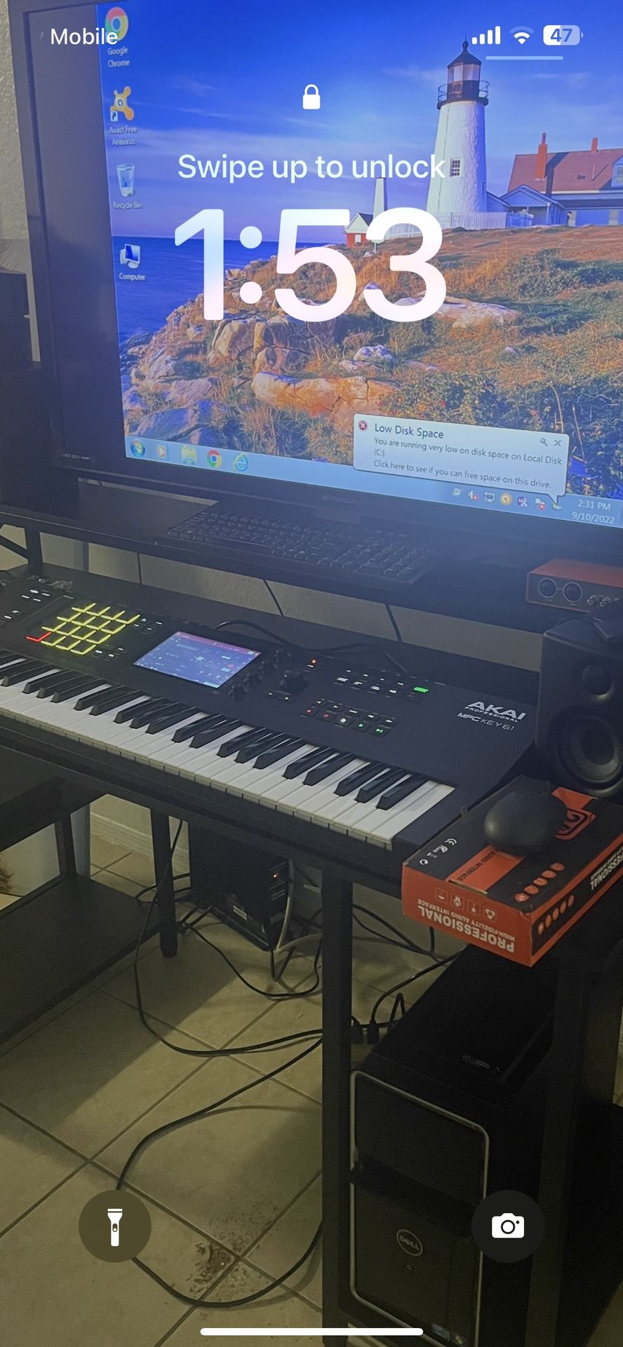 Akai  Professional 61 Key Mpc 