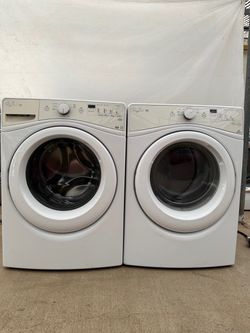 WhirlpoolWasher And dryer laundry set