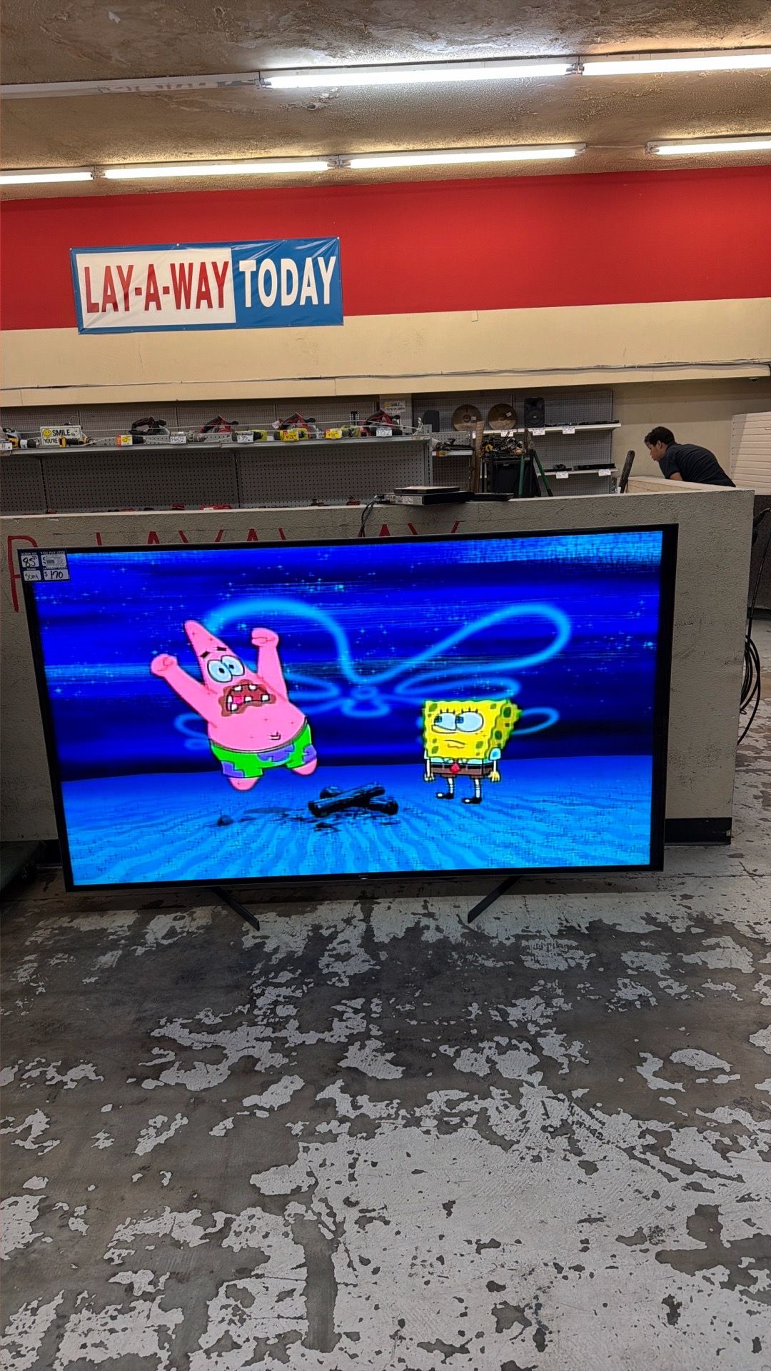 Sony 85” in tv with remote