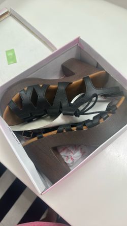 Sandal heels