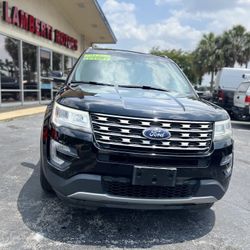 2017 Ford Explorer $1500 Down 