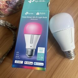 Kasa Smart Light Bulb