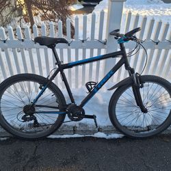 Ttrek 820 Mountain Bike