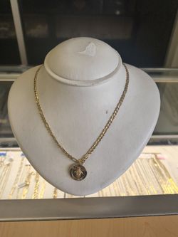 14k solid gold necklace with pendant layaway available 10%dwon if you interested please make sure you ask for Maribel thank you
