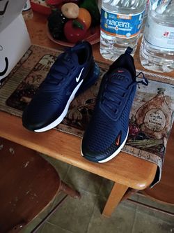 A hundred bucks size 13