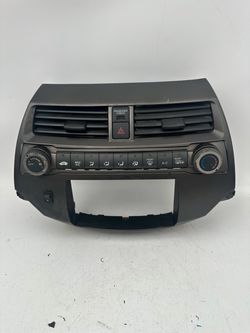 2008-2012 Honda Accord Ac Heater Climate Control and Radio Bezel OEM