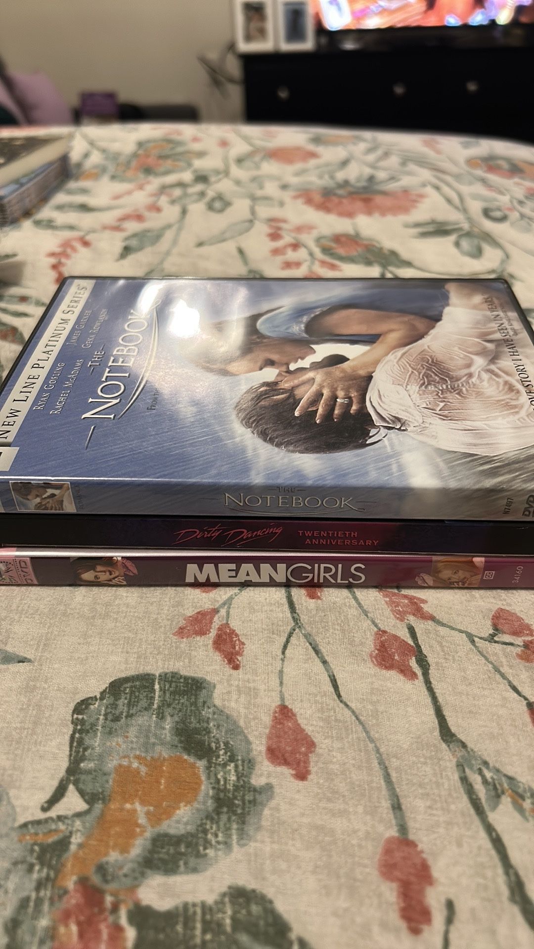 3 DVDs