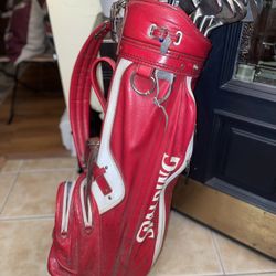 Vintage Spalding Golf Bag With Vintage Clubs