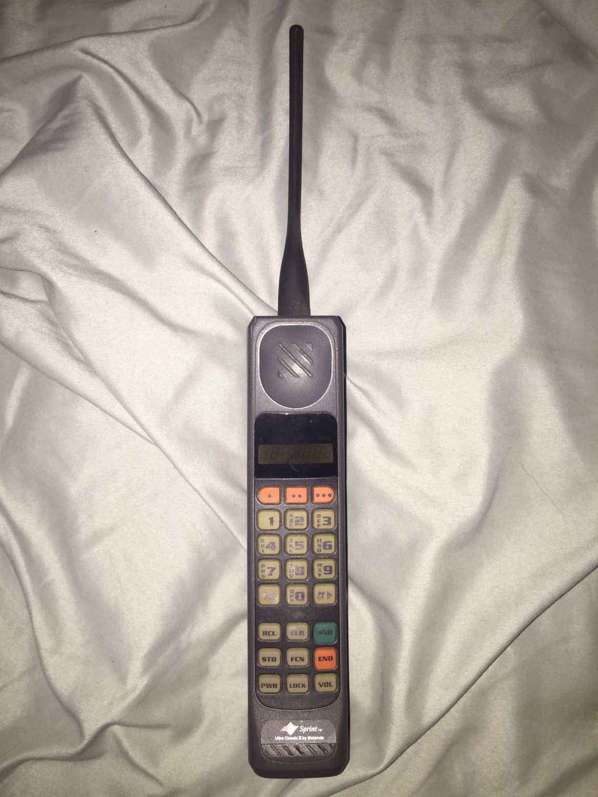 Vintage Motorola Ultra Classic II