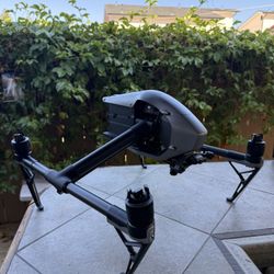 DJI Inspire 2 Drone + X5S Camera Bundle – Excellent Condition