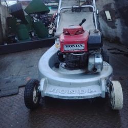 Honda Commercial Mower 