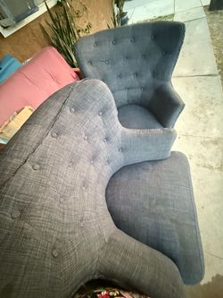 Accent chairs