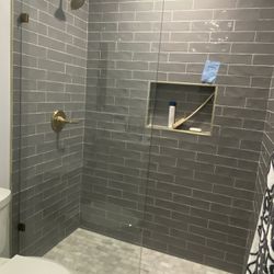 Shower/bath Glass Enclosure 