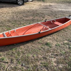 15ft Canoe With Stabilizers