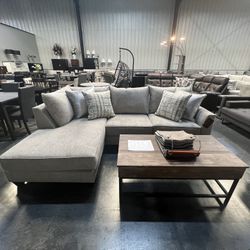 Gray Sectional w/ chaise 