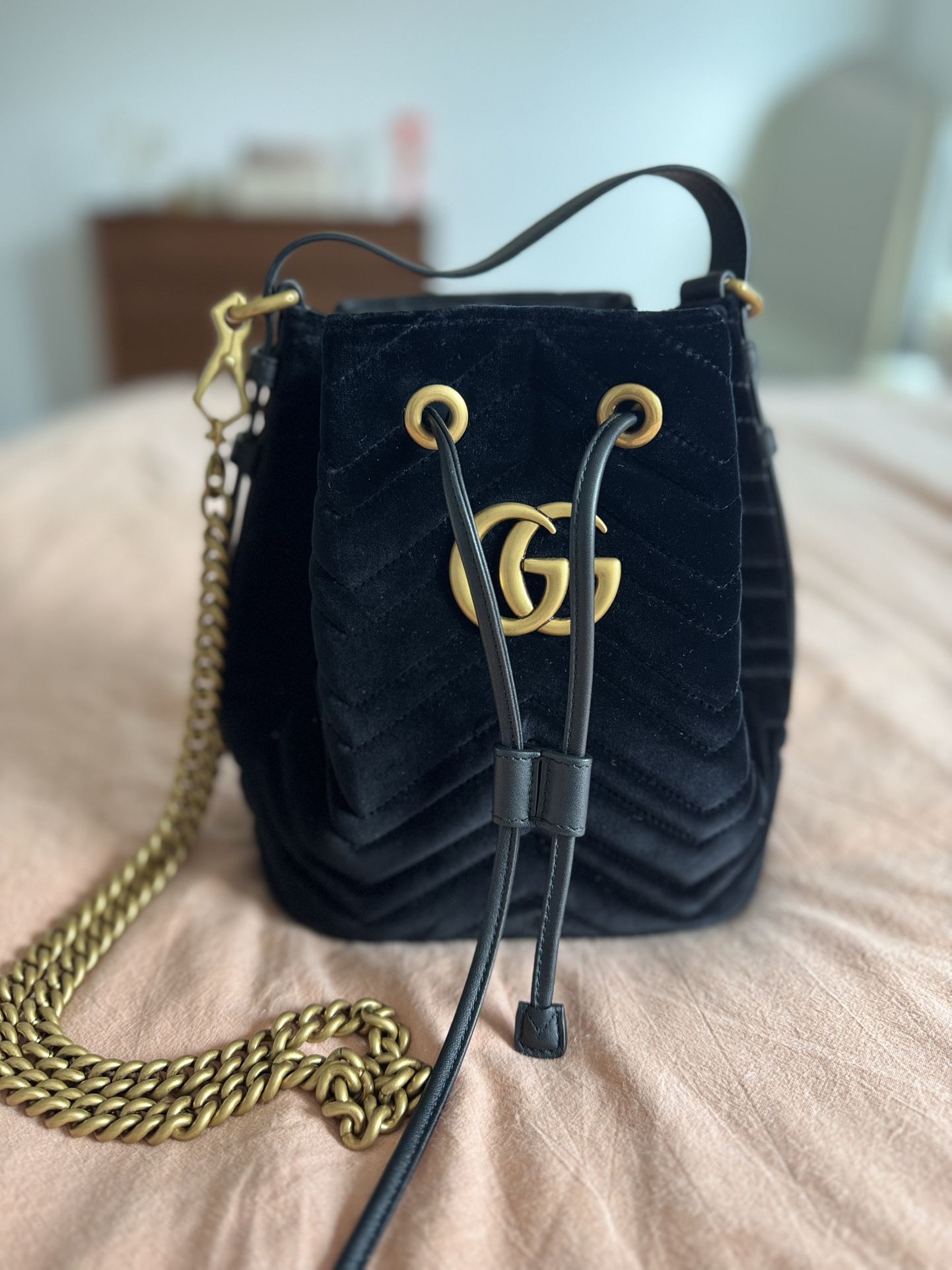 Gucci Bucket Bag