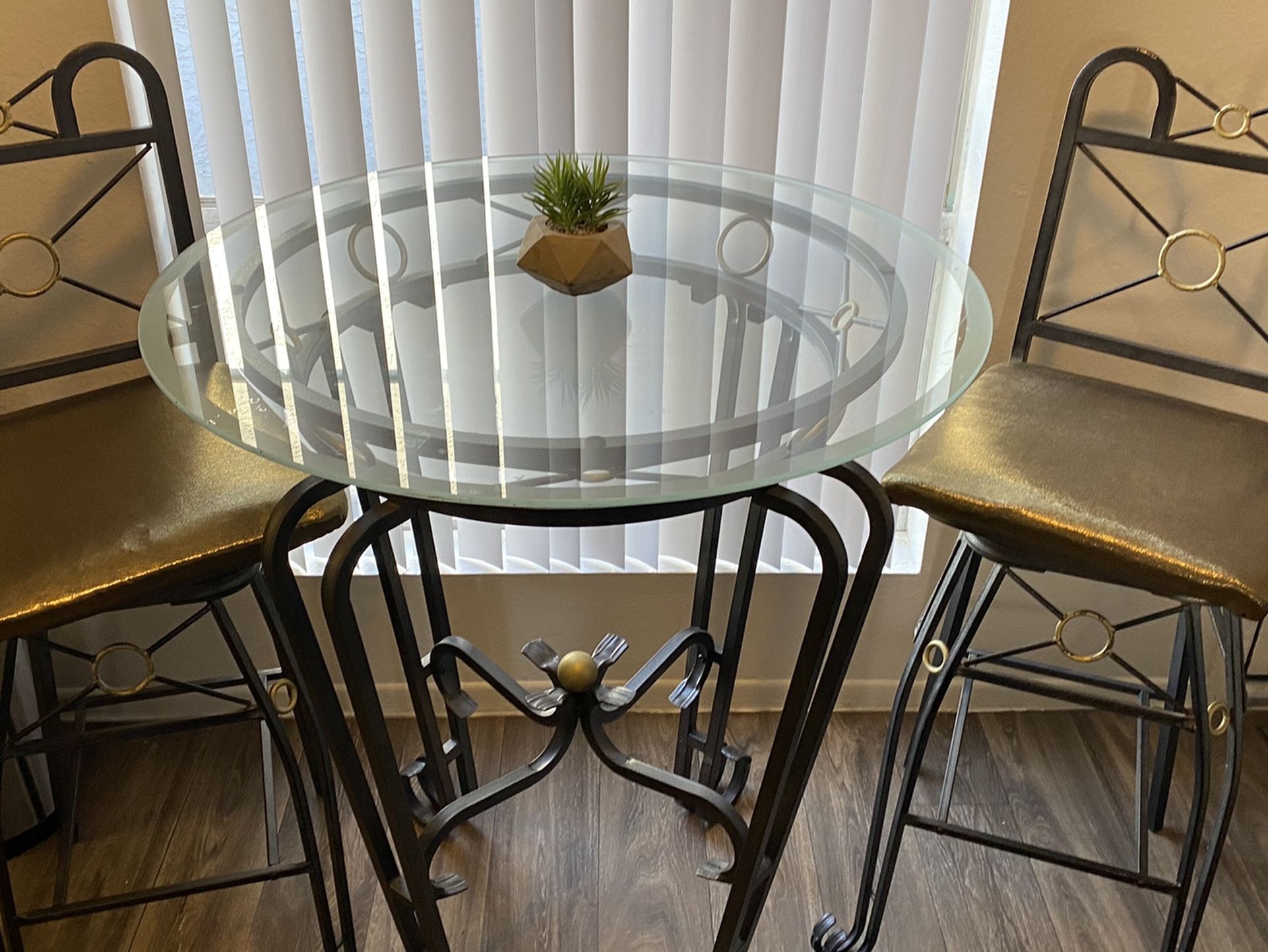 Pub Table And Barstools