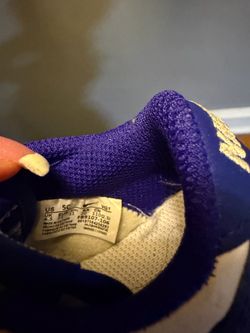 Toddler sneakers Size 5c