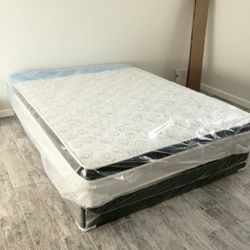 NEW QUEEN PILLOW TOP MATTRESS. Bed frame is not available. Take it home same day 👍