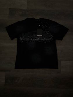 Size-Large hellstar shirt