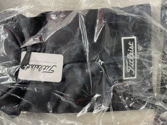 New Titleist driver headcover