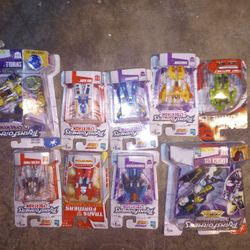 TRANSFORMERS COLLECTABLES 