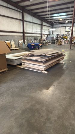 Plywood / Prices to sell. Best offer MUST GO TODAY