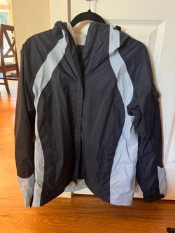 Columbia women’s rain coat