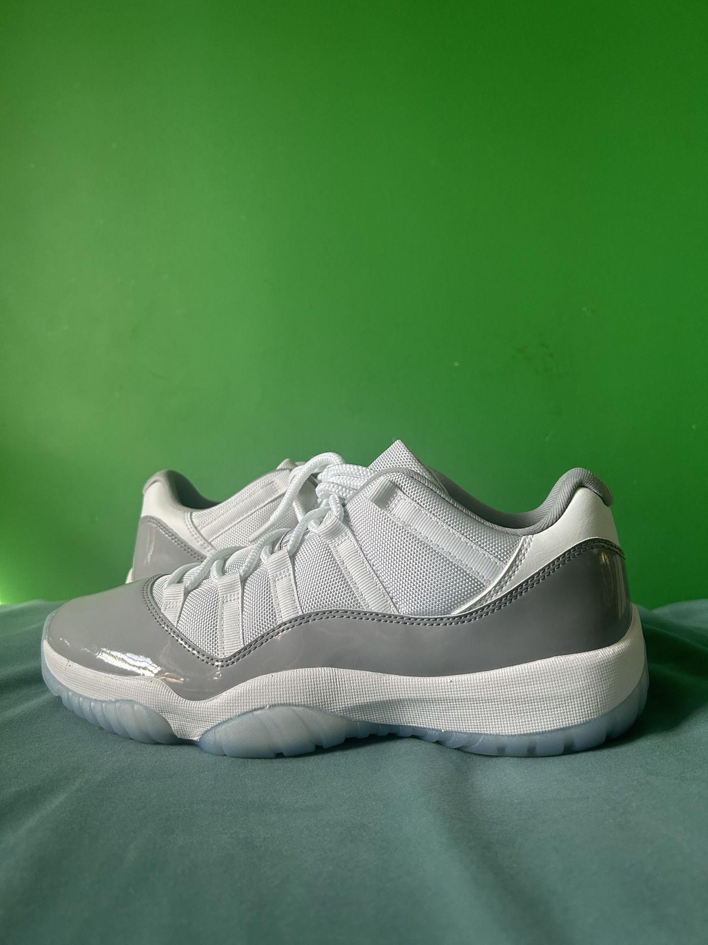 Nike Air Jordan 11 Low Cement Grey Size 10.5