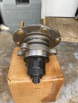 2WD Front wheel bearing hub